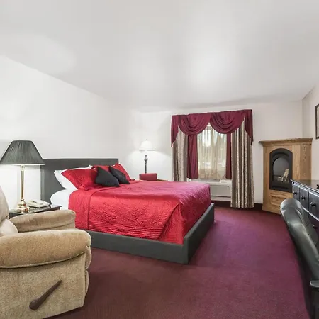 Super 8 By Wyndham Rexburg-2