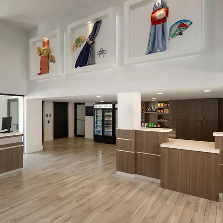 Mai Hana Hotel And Suites I Drive-Theme Parks-3