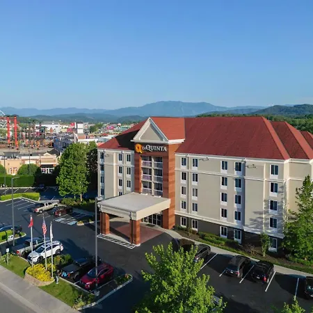 La Quinta By Wyndham Pigeon Forge-3
