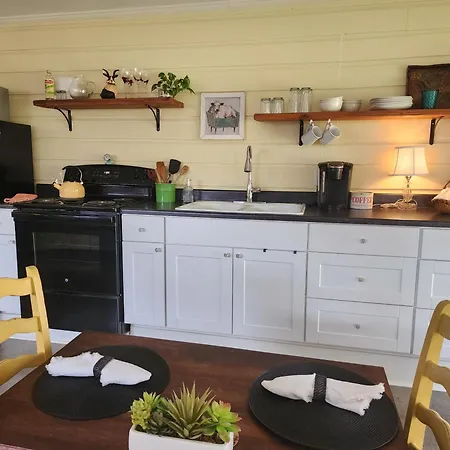 Rosemont B&B Cottages-3