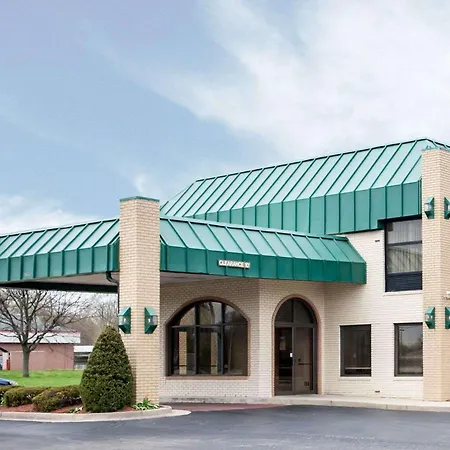 Quality Inn & Suites Indianapolis Northwest-3