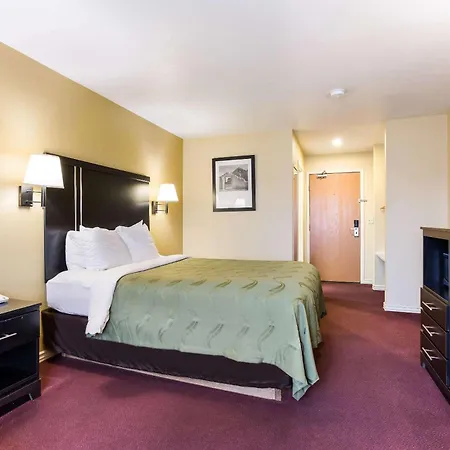 Quality Inn Airport-2