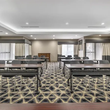 Best Western Plus Hotel At The Convention Center-2