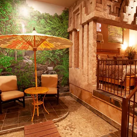 Destinations Inn Theme Rooms-2