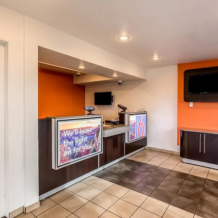 Motel 6 Myrtle Beach-2