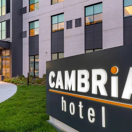 Cambria Hotel New Haven University Area-2