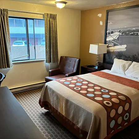 Super 8 By Wyndham Ketchikan-3