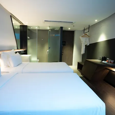 Draco Hotel & Suites-3