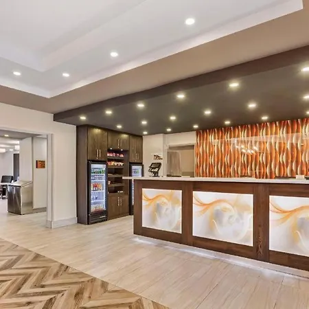 Best Western Plus Executive Inn-3