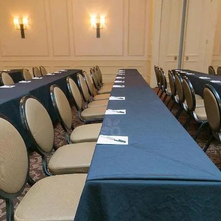 Adam'S Mark Hotel & Conference Center-2