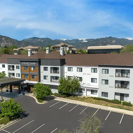 Courtyard By Marriott Colorado Springs South-3