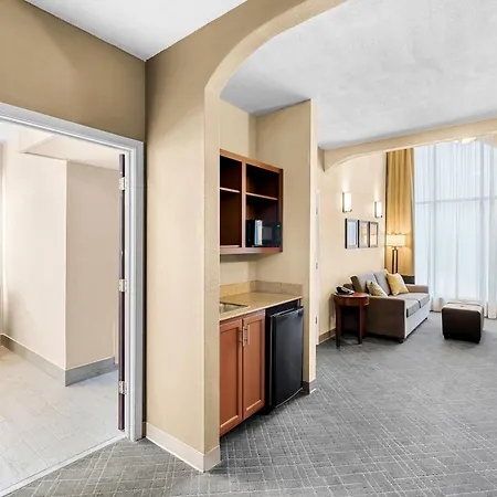 Comfort Suites Daphne - Mobile East Bay-3