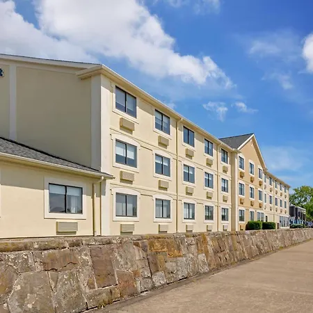 Comfort Inn River'S Edge-3