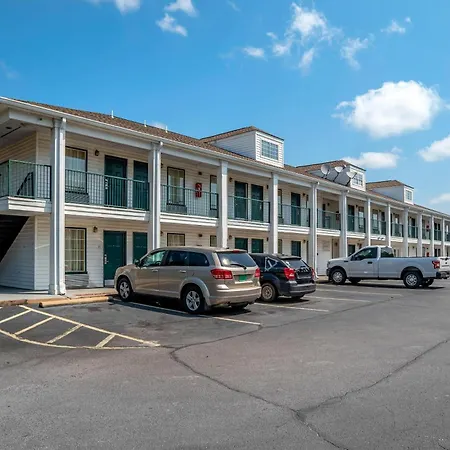 Econo Lodge Tupelo Barnes Crossing-3