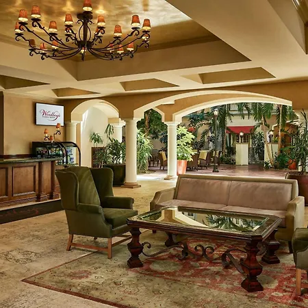 Woolley'S Classic Suites-3