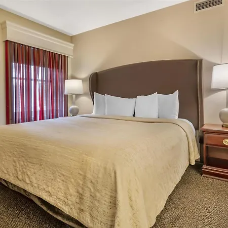 Best Western Plus The Normandy Inn & Suites-3