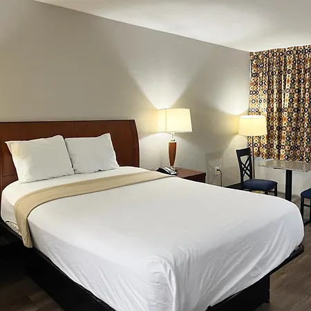 Motel 6 Raleigh, Nc - Downtown South-2