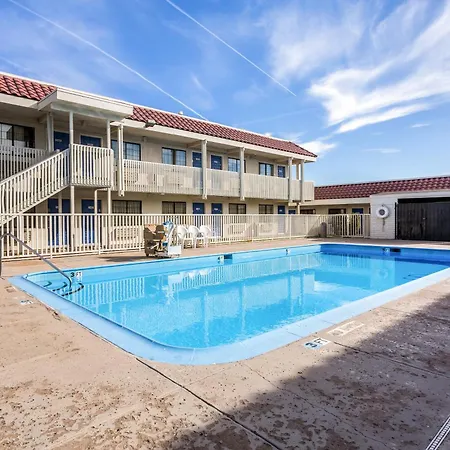 Motel 6 El Paso East-2