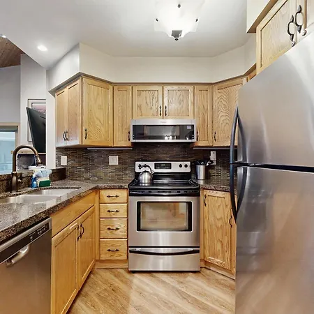 Deer Valley Courchevel Condo-3