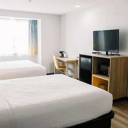Microtel Inn & Suites By Wyndham Gulf Shores-3
