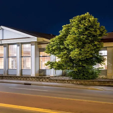 Super 8 By Wyndham La Crosse-2