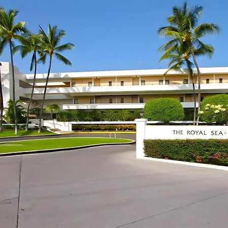 Wyndham Royal Sea Cliff Resort-3