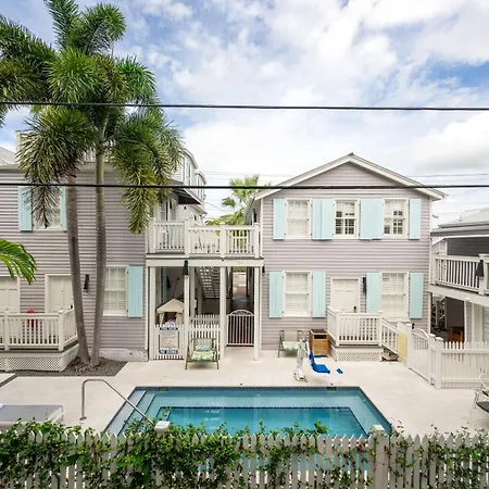 Fitch Lodge - Key West Historic Inns-3