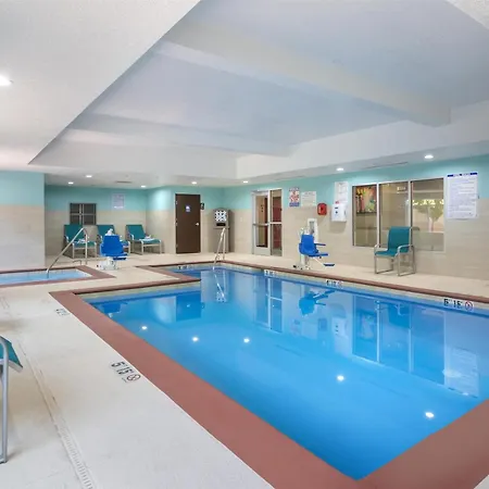 Best Western Plus Gallup Inn & Suites-3