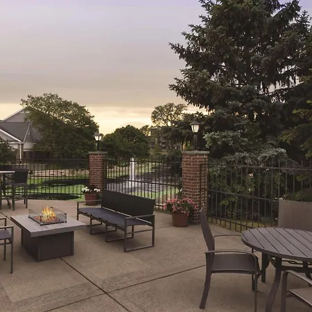 Country Inn & Suites By Radisson, Madison, Wi-3