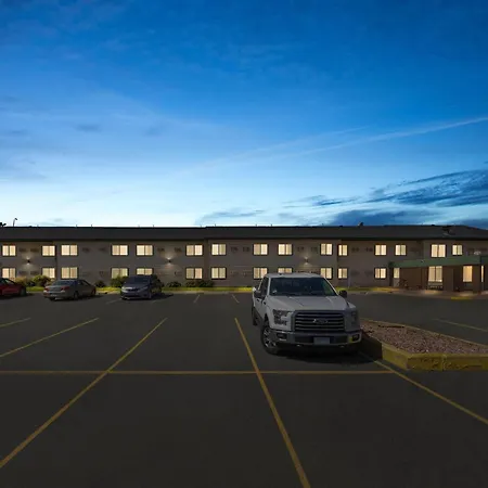 Days Inn By Wyndham Winona-2