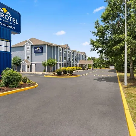 Microtel Inn And Suites - Salisbury-2