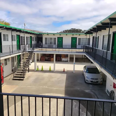 All Seasons Lodge-3