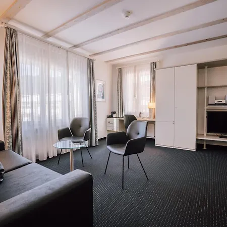 Stella Swiss Quality Hotel-3