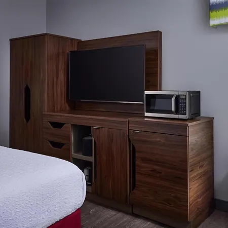 Hampton Inn Colby-3
