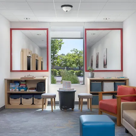 Home2 Suites By Hilton Idaho Falls-2