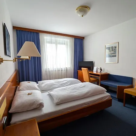 City Hotel Stuttgart-3