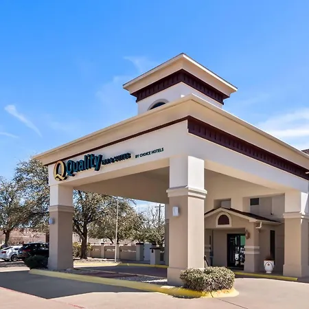 Quality Inn & Suites - Granbury-2