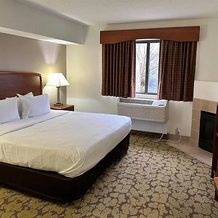 Americinn Lodge & Suites Of Appleton-3