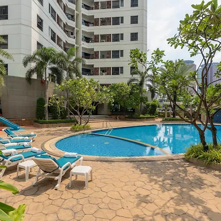 Grand Diamond Suites Hotel-3