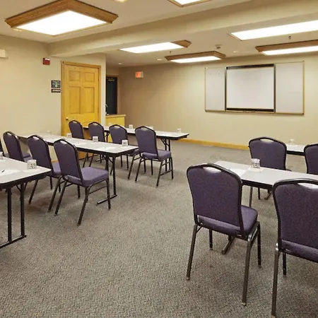 Holiday Inn Express & Suites Port Washington By Ihg-2