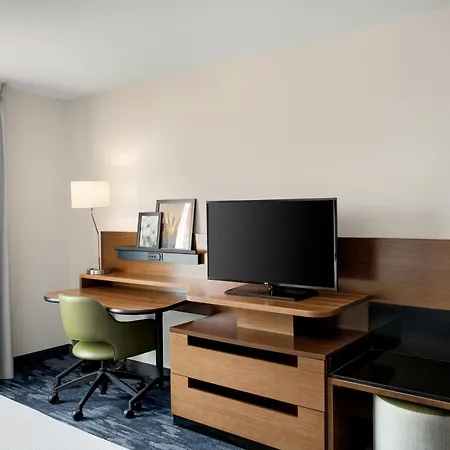 Fairfield Inn & Suites By Marriott Cincinnati Uptown/University Area-2