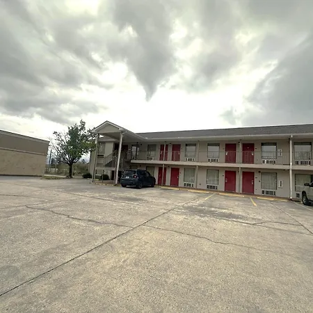 Oyo Hotel East Macon I-75-3