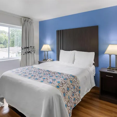 Surestay Plus Hotel By Best Western Niagara Falls East-3
