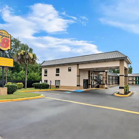 Super 8 By Wyndham Columbia-3