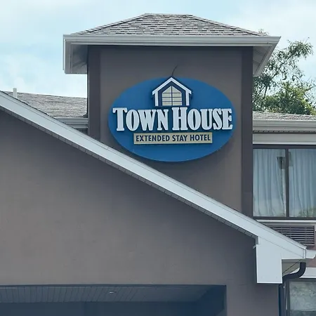 Townhouse Extended Stay Hotel Downtown-2