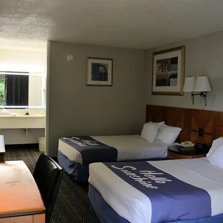 Days Inn By Wyndham Luray Shenandoah-2