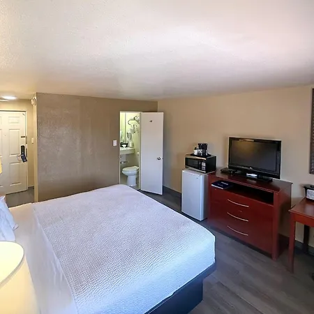 Travelodge By Wyndham Klamath Falls-3