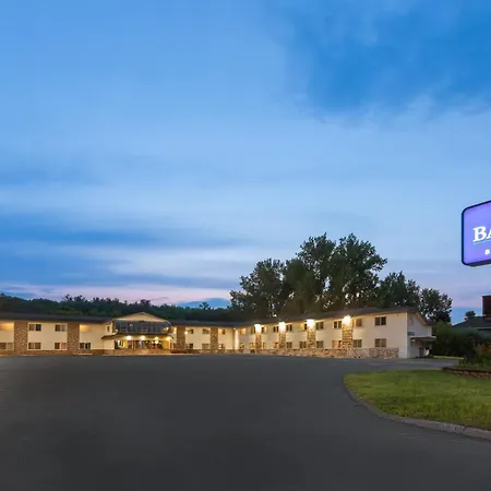 Baymont By Wyndham Iron Mountain-2