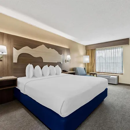 Best Western Center Pointe Inn-3