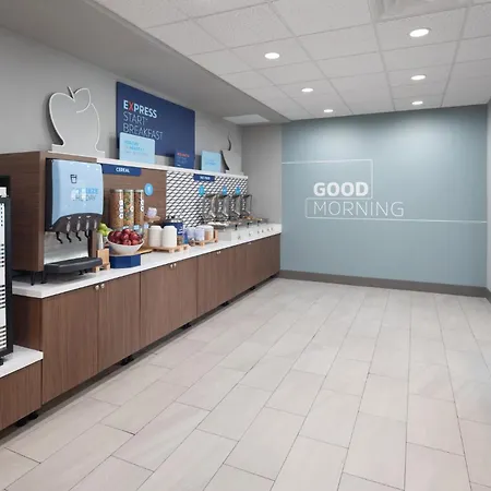 Holiday Inn Express Miami Airport-Blue Lagoon Area By Ihg-3